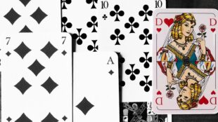 Spielkarten mit hervorgehobener Herz Dame